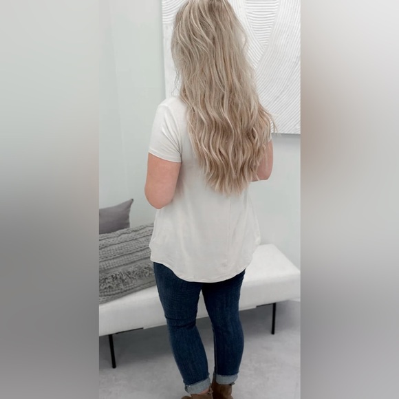 * NEW* with tag Basic V-Neck Tee in Sand (size: Small) - Picture 3 of 3